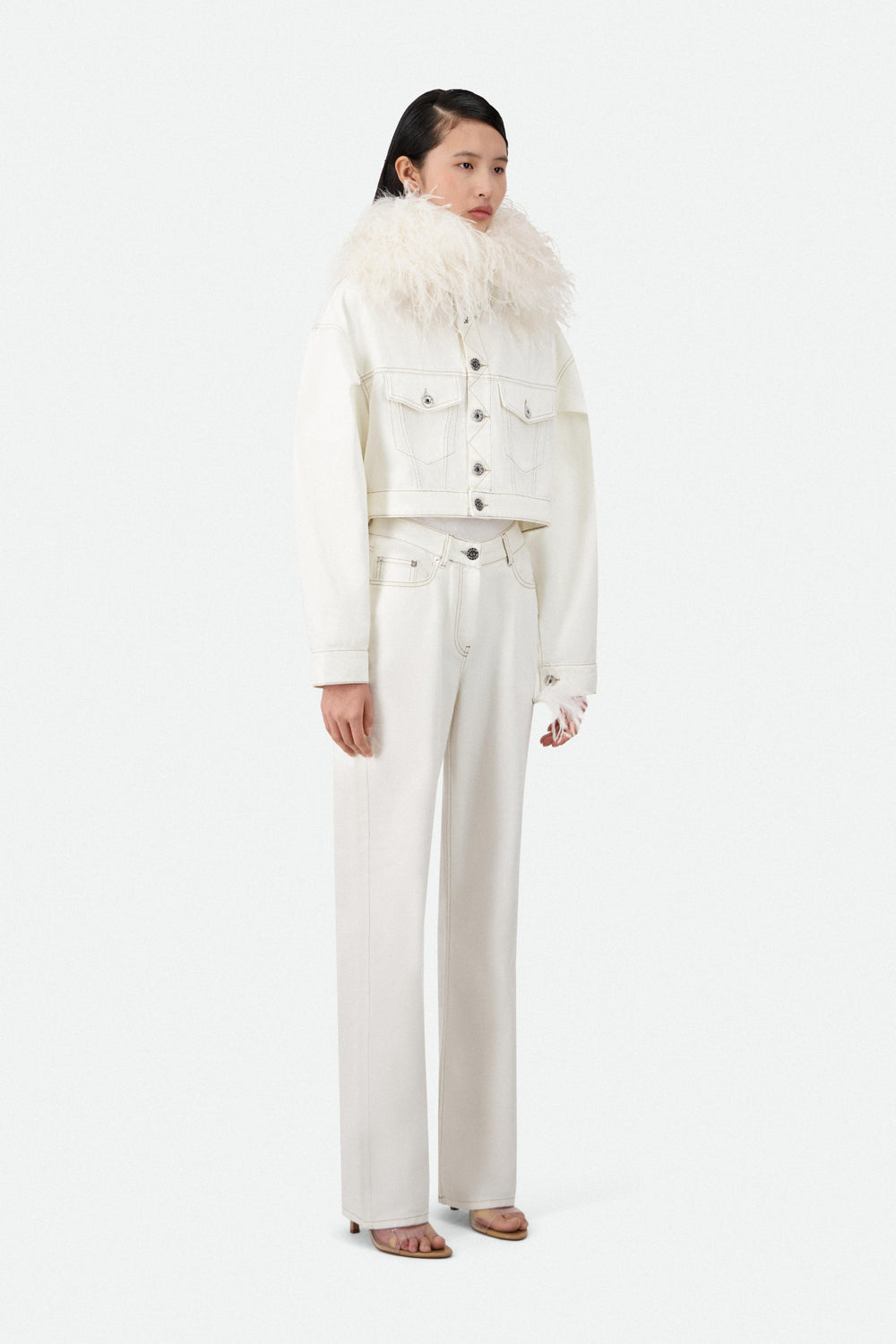 MUTTON SLEEVE DENIM JACKET WITH FEATHER COLLAR (1100€) - Vaillant Studio