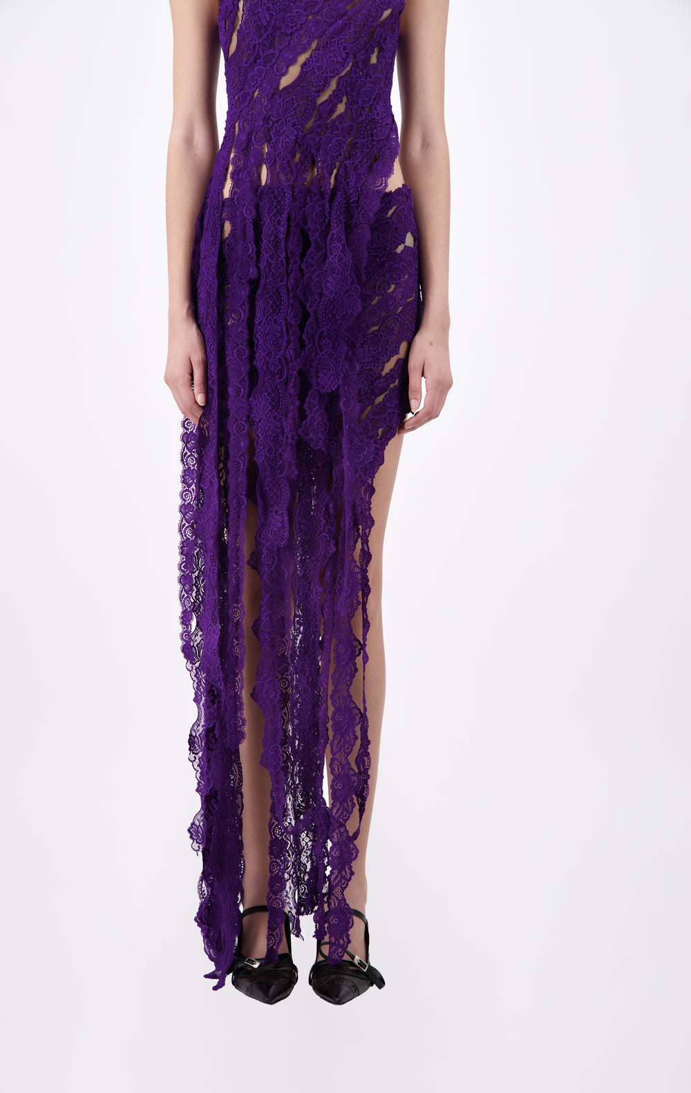 Twisted All Over Lace Band Skirt With Fringed Hem