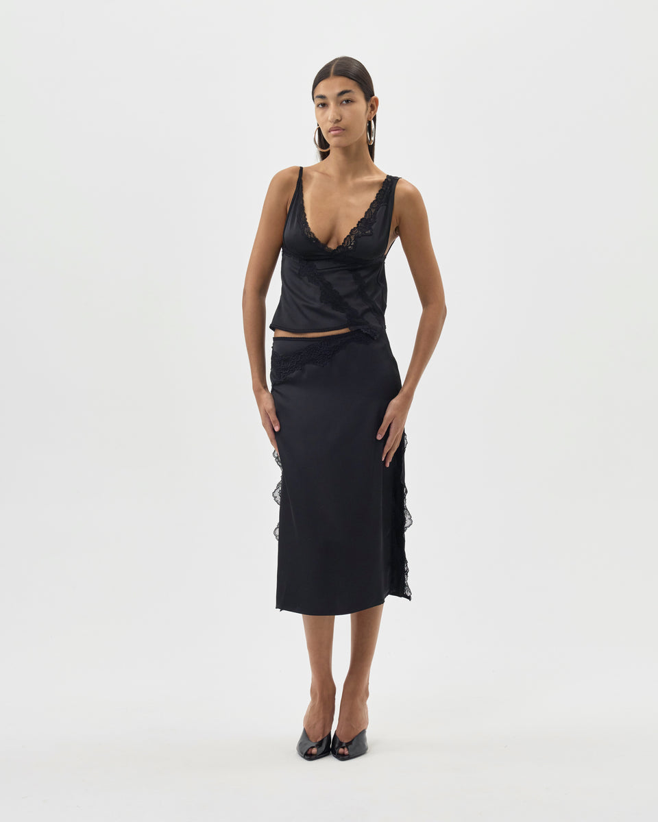 SKIRT WITH LACE DETAILS AND SIDE SLITS