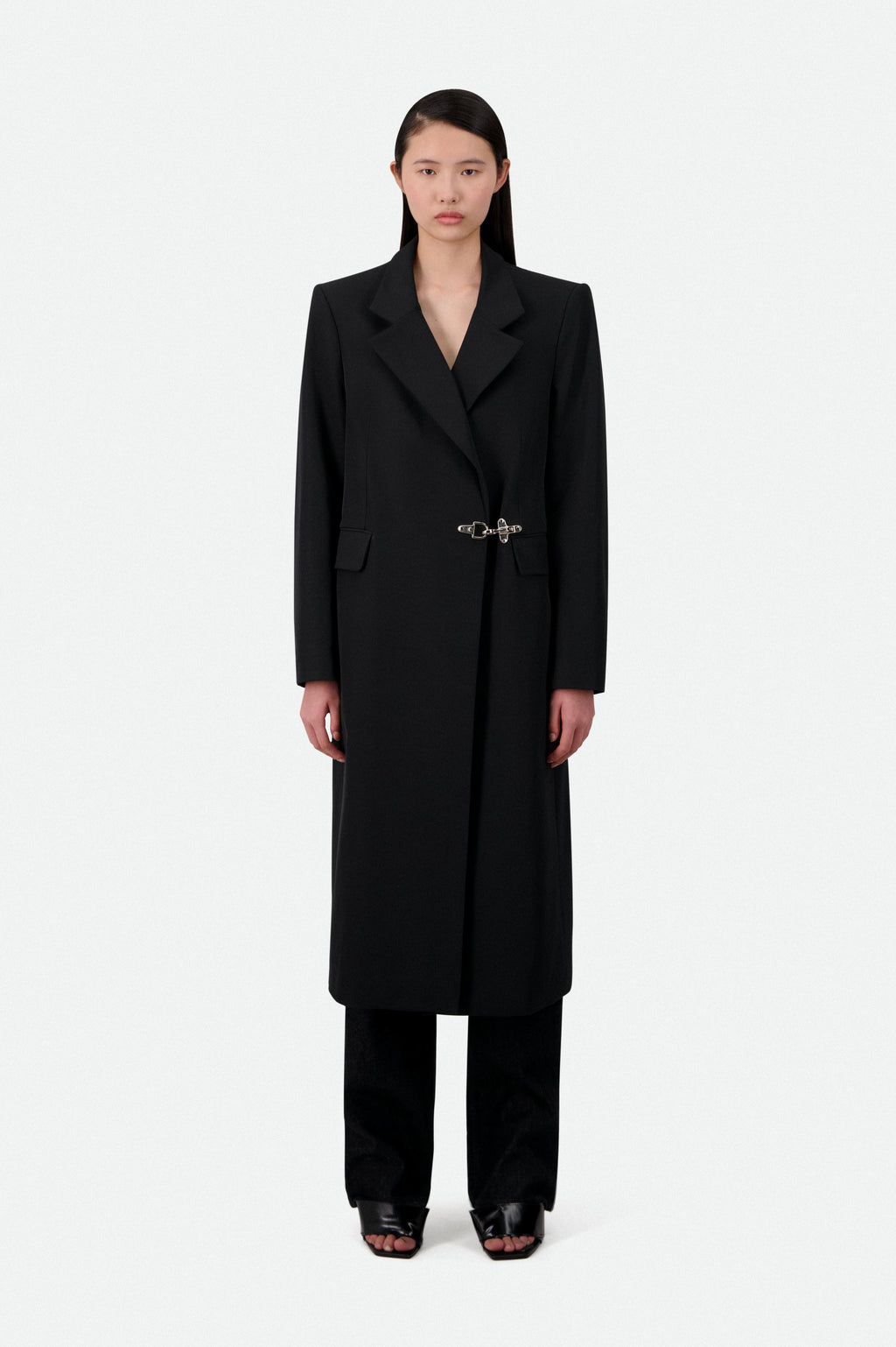 MIDI TAILORED COAT WITH CARABINER CLOSURE (1290€) - Vaillant Studio