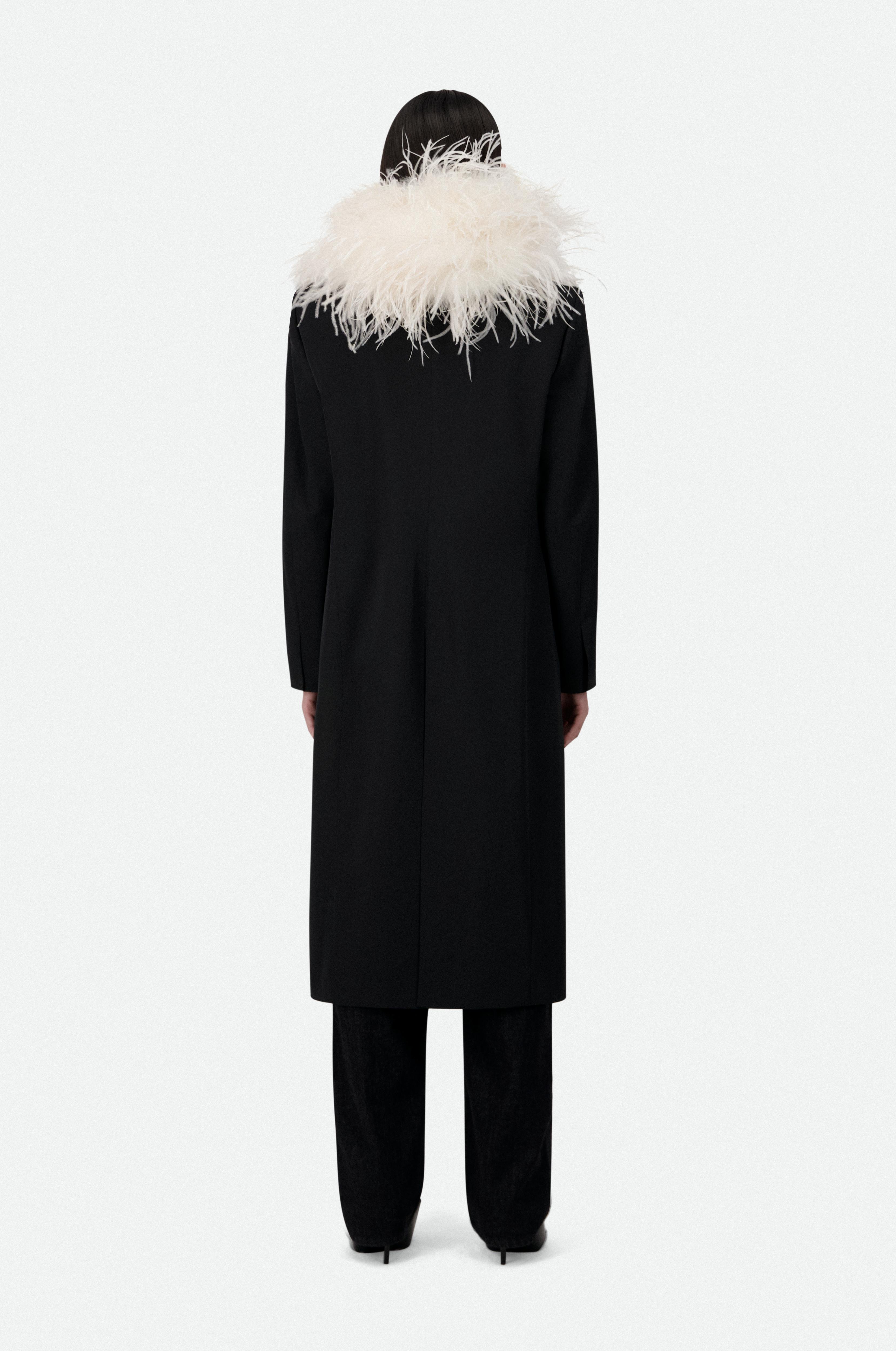 OSTRICH FEATHER NECK COLLAR (450€) - Vaillant Studio