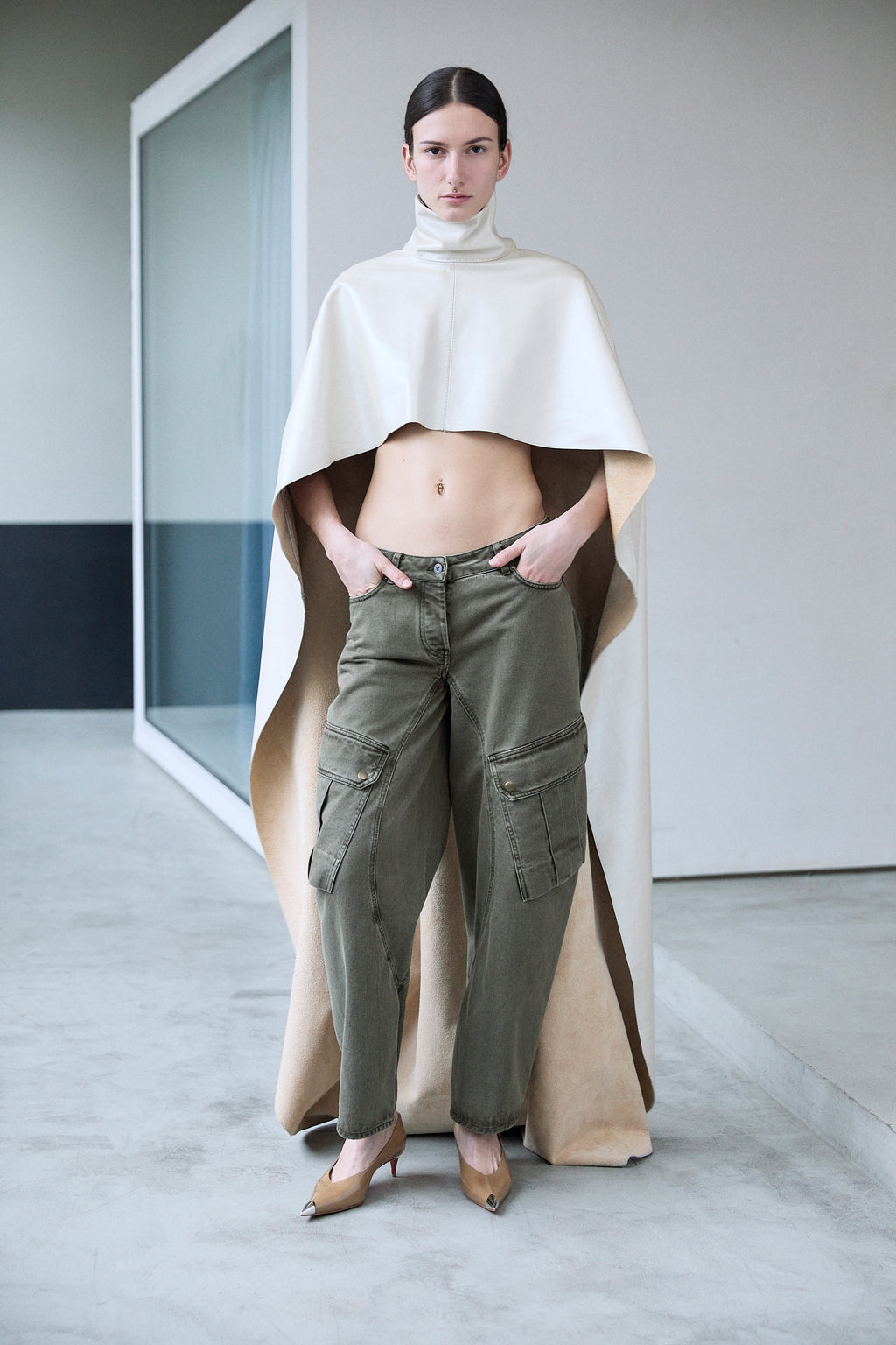 DENIM KHAKI PANTS WITH BALLOON CUT LEGS AND CARGO DETAILS - 3 LEFT