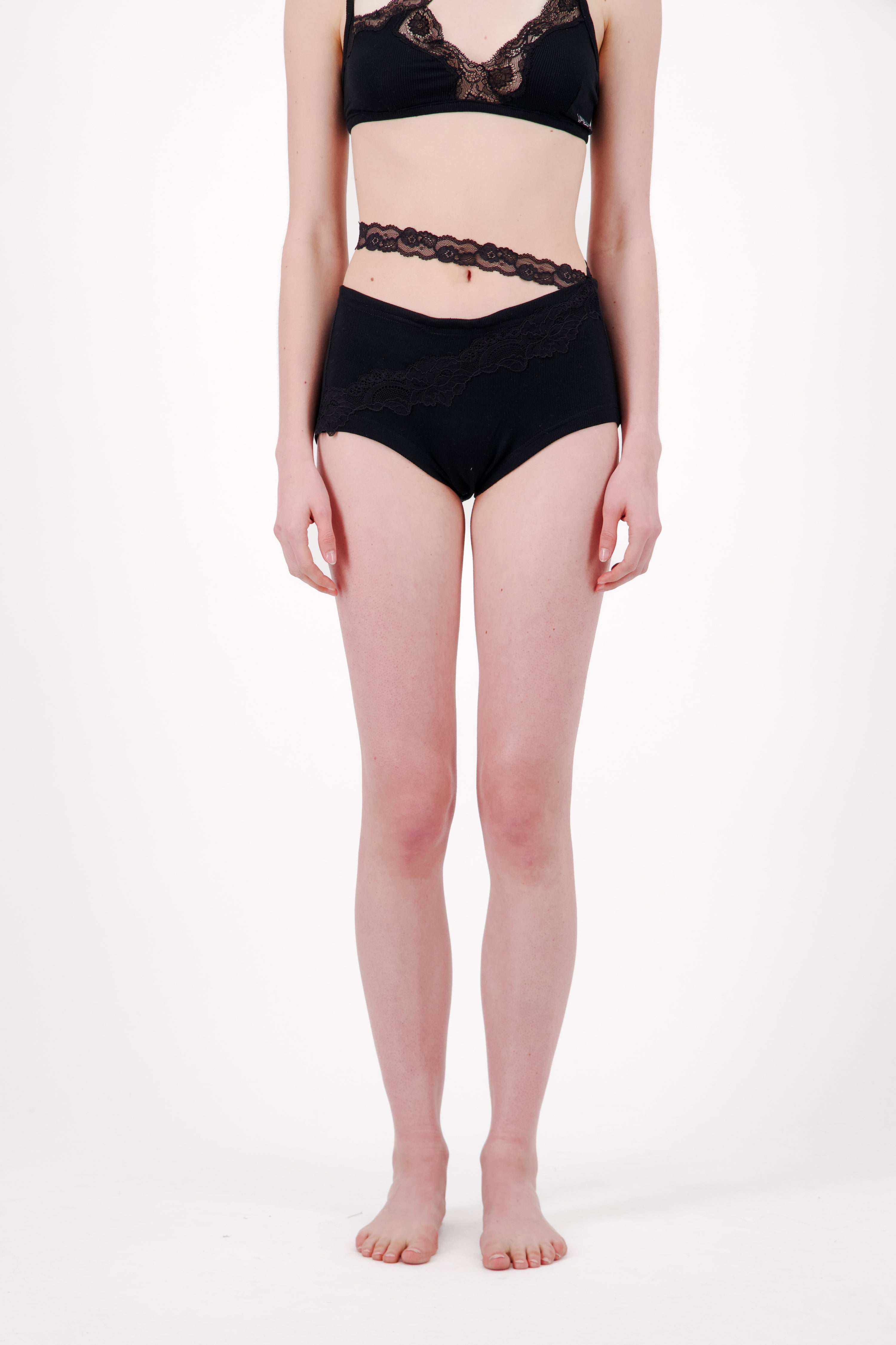 RIBBED COTTON MINI SHORTS WITH LACE DETAIL - Vaillant Studio