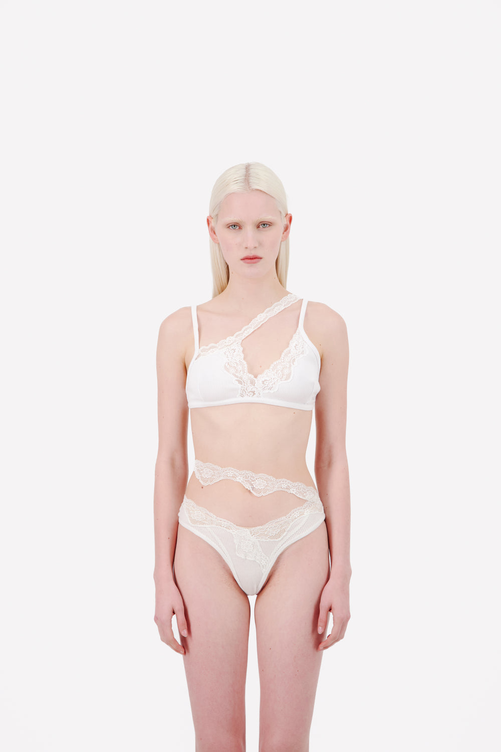 Ribbed Jersey White Bra With Asymmetric Lace Trim - Vaillant Studio