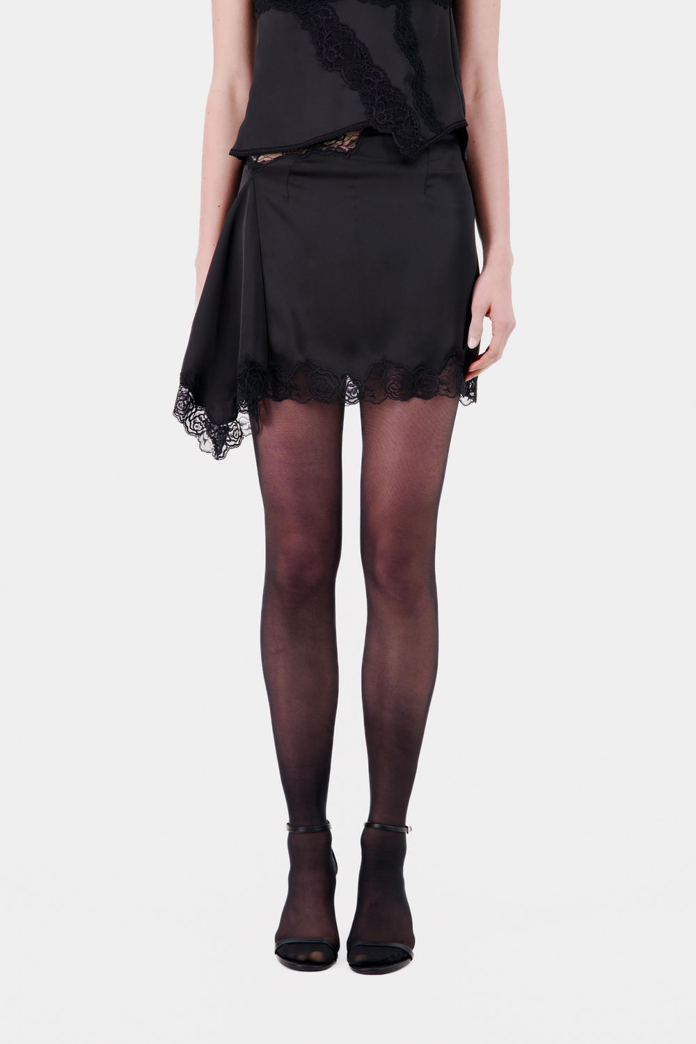 SIGNATURE SATIN MINI SKIRT WITH LACE