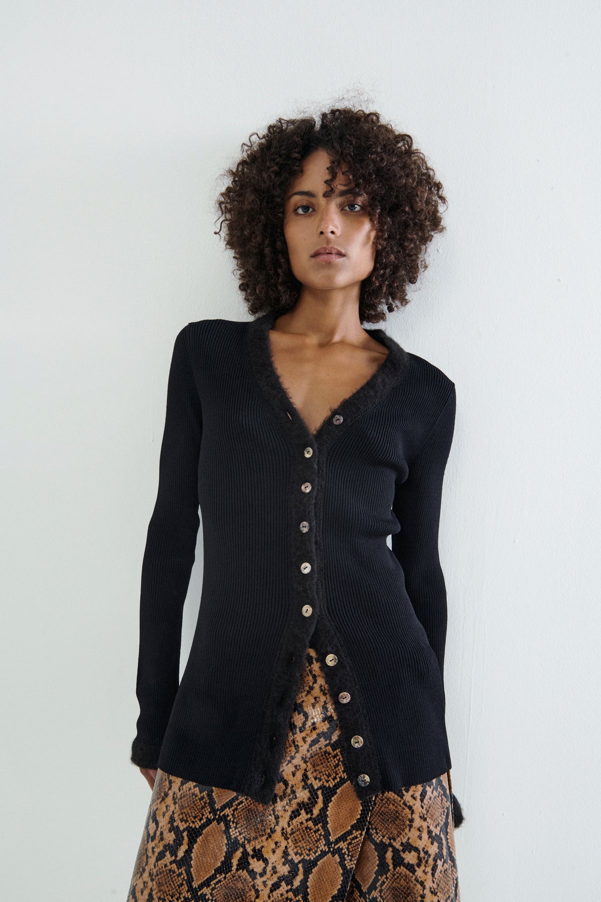 KNIT CARDIGAN