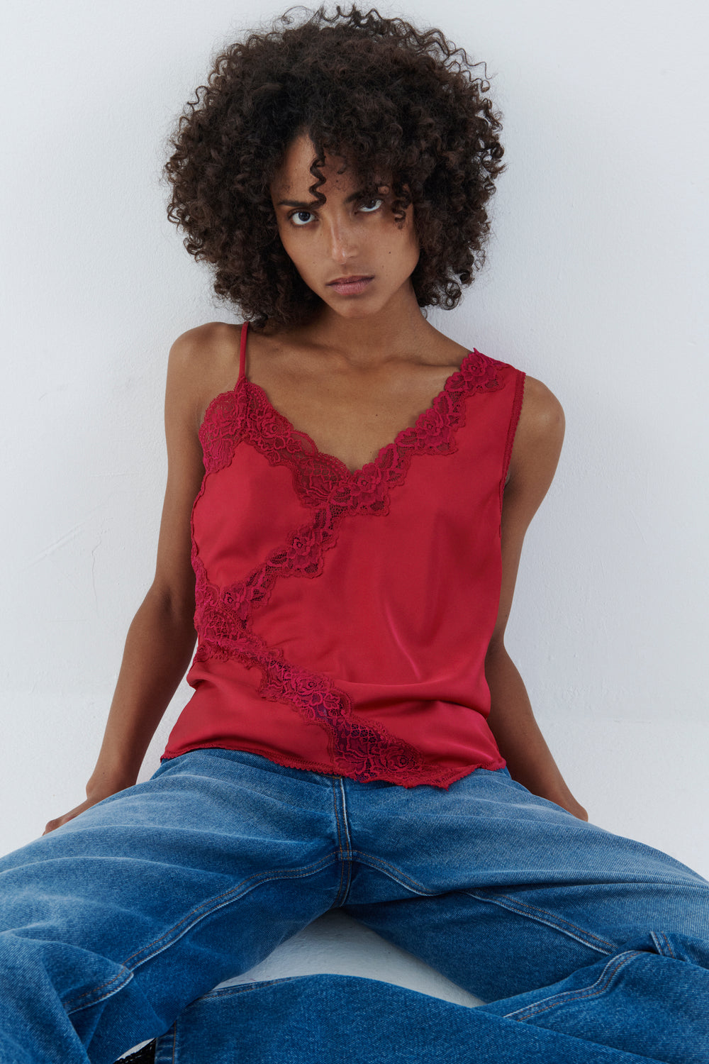 SATIN ASYMMETRICAL TANK TOP W/ LACE DETAIL