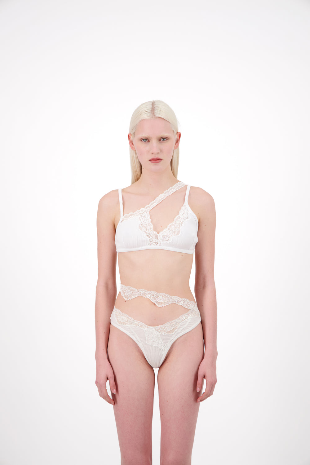 Ribbed Jersey White Bra With Asymmetric Lace Trim